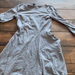 grey shirt dress